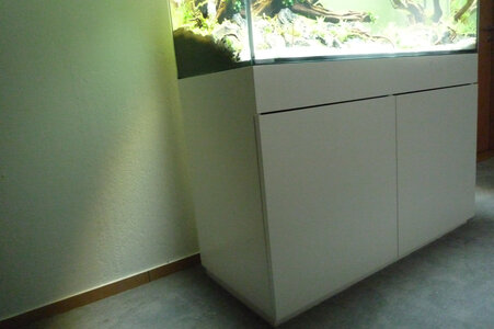 aquarium schrank 2.jpg