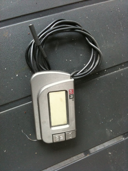 Digitales Thermometer